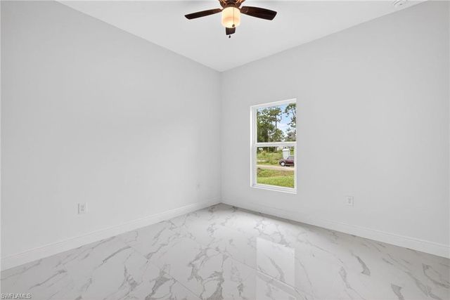 810 Jackson AVE, Lehigh Acres, FL 33972