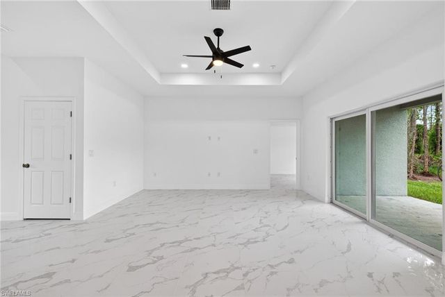 810 Jackson AVE, Lehigh Acres, FL 33972