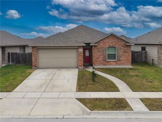2126 Oso Bay Preserve Dr, Corpus Christi, TX 78414