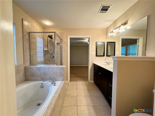 7707 Wexford Hollow, San Antonio, TX 78240