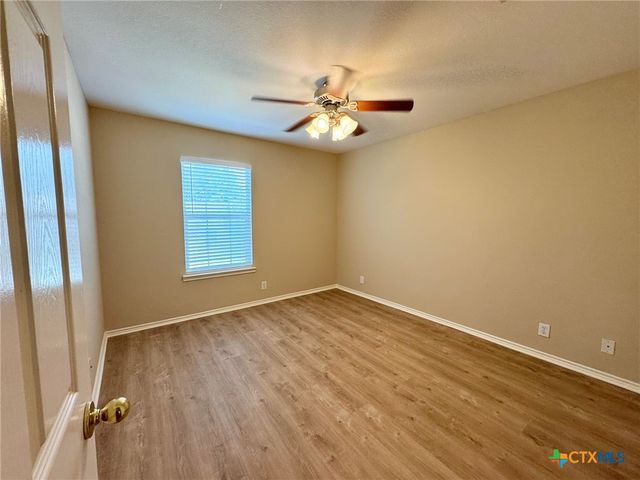 7707 Wexford Hollow, San Antonio, TX 78240