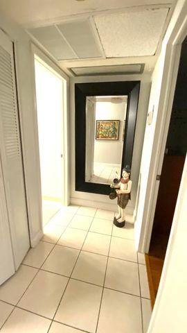 2724 Garden S 207, Lake Worth, FL 33461