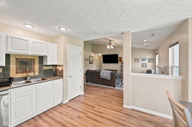 1406 Fall Ridge Drive, Brownsburg, IN 46112