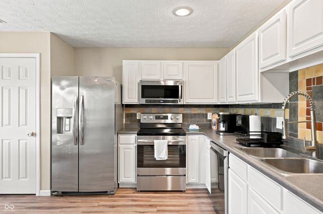 1406 Fall Ridge Drive, Brownsburg, IN 46112