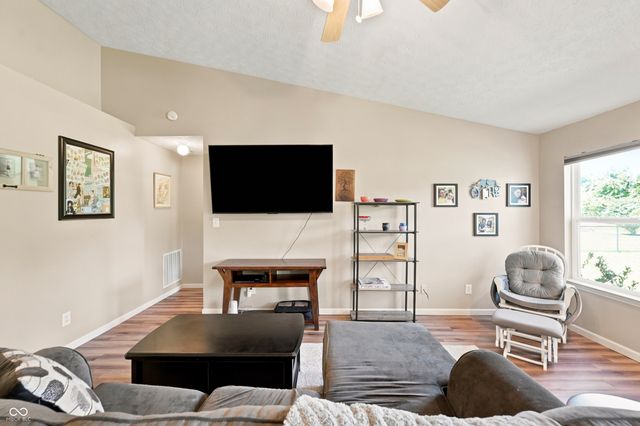 1406 Fall Ridge Drive, Brownsburg, IN 46112