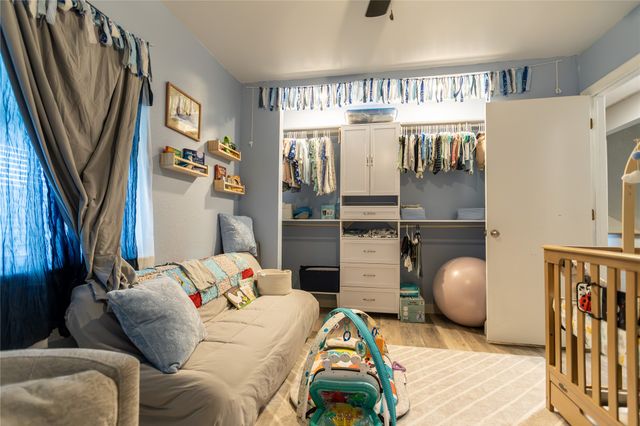 1146 E 137th Street E, Glenpool, OK 74033