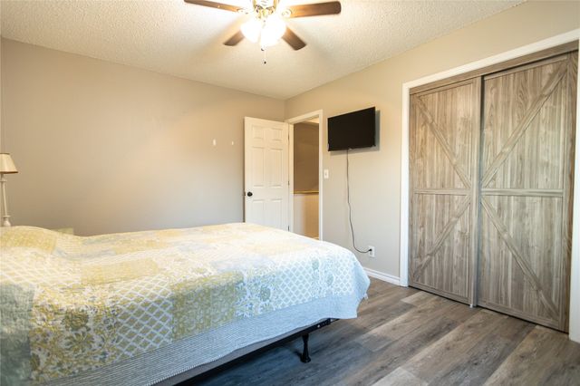 1146 E 137th Street E, Glenpool, OK 74033