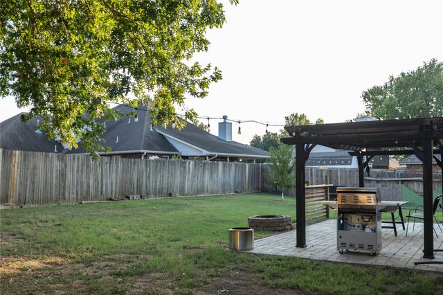 1146 E 137th Street E, Glenpool, OK 74033