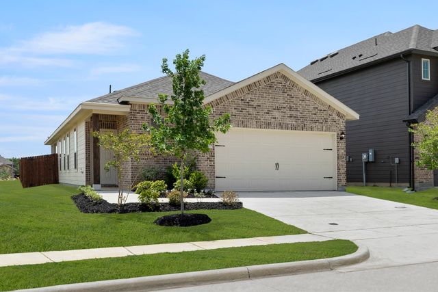 1713 Edgeway Drive, Aubrey, TX 76227