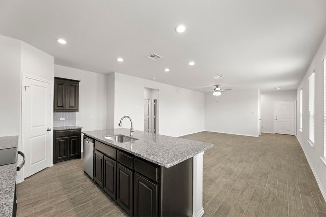 1713 Edgeway Drive, Aubrey, TX 76227