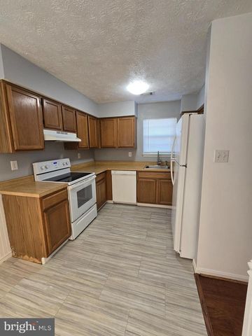 6062 RED SQUIRREL PL, Waldorf, MD 20603