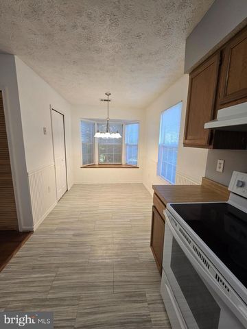 6062 RED SQUIRREL PL, Waldorf, MD 20603