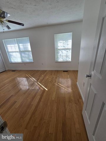 6062 RED SQUIRREL PL, Waldorf, MD 20603