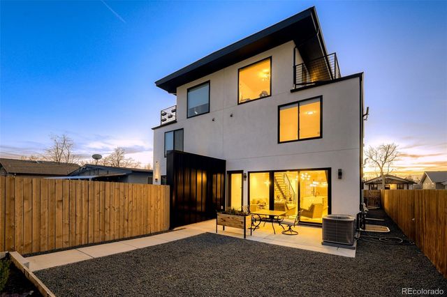 2526 S Lincoln Street, Denver, CO 80210