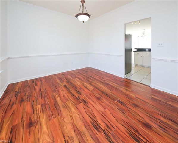 102 Lakes Edge DR, Suffolk, VA 23434