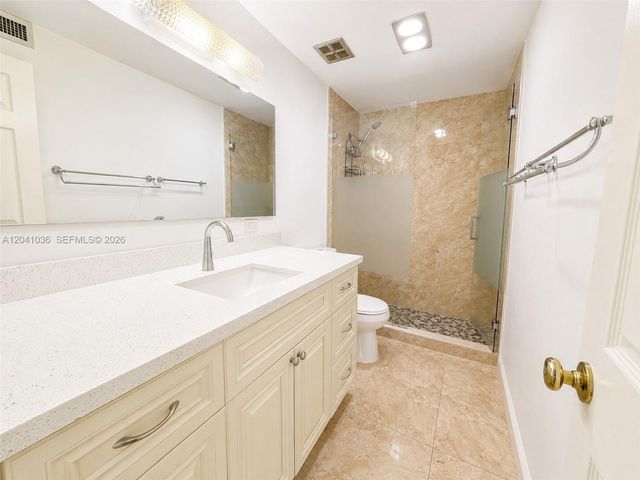 8024 Tatum Waterway Dr 2B, Miami Beach, FL 33141