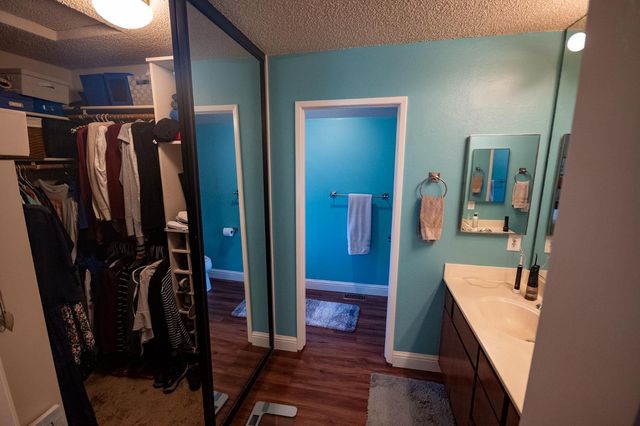 20 Coyle Creek Cir, Fair Oaks, CA 95628