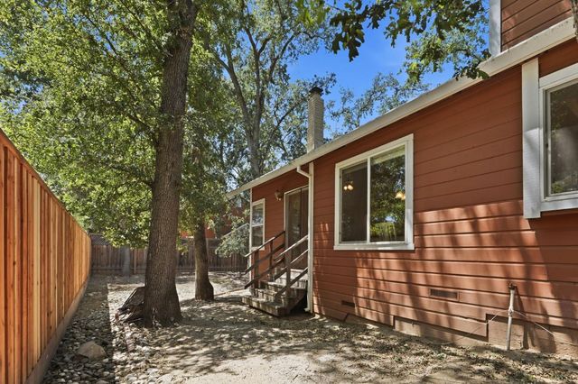 20 Coyle Creek Cir, Fair Oaks, CA 95628