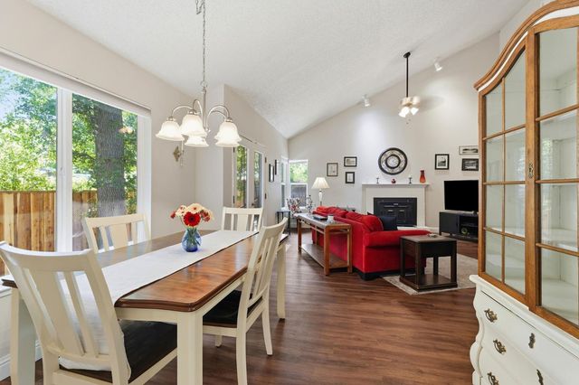 20 Coyle Creek Cir, Fair Oaks, CA 95628