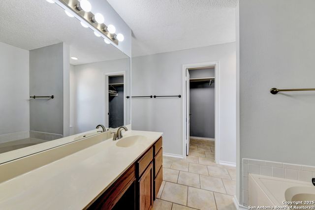 1101 Quiet Creek, Schertz, TX 78154