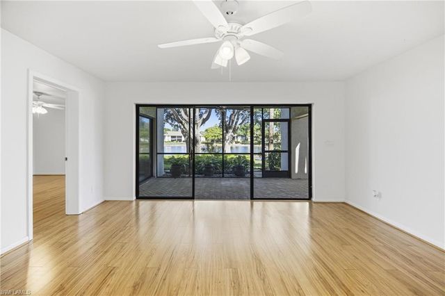 517 Lake Louise CIR 103, Naples, FL 34110