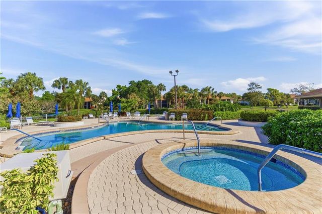 517 Lake Louise CIR 103, Naples, FL 34110