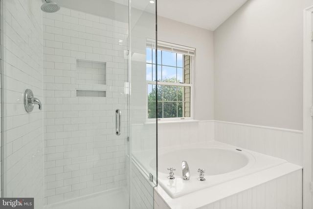 43268 CLEARNIGHT TER, Ashburn, VA 20147
