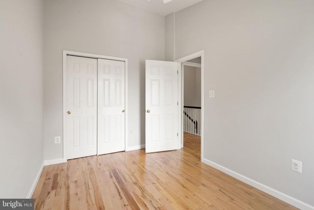 43268 CLEARNIGHT TER, Ashburn, VA 20147