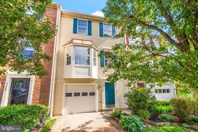 43268 CLEARNIGHT TER, Ashburn, VA 20147