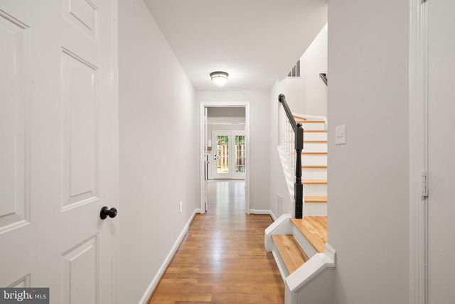 43268 CLEARNIGHT TER, Ashburn, VA 20147