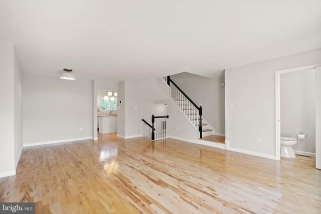 43268 CLEARNIGHT TER, Ashburn, VA 20147
