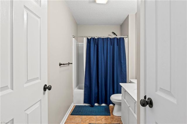 5525 Hornaday Road A, Greensboro, NC 27409
