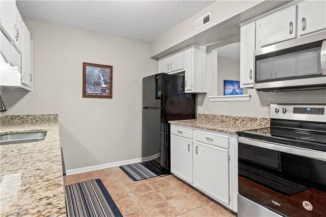 5525 Hornaday Road A, Greensboro, NC 27409