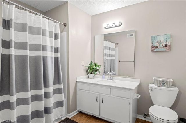 5525 Hornaday Road A, Greensboro, NC 27409