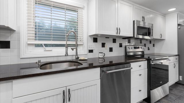 565 Granville Street, Newark, OH 43055