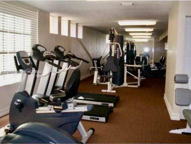 6280 NW 186th St 310, Hialeah, FL 33015