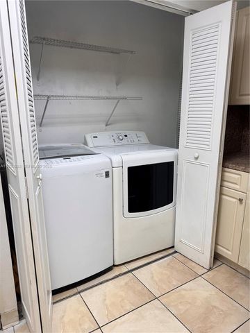 6280 NW 186th St 310, Hialeah, FL 33015