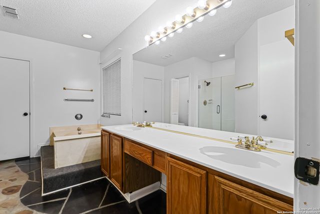 1602 Kingsbridge, San Antonio, TX 78253