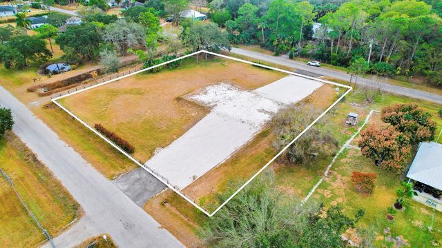 15743 99th Street N, West Palm Beach, FL 33412