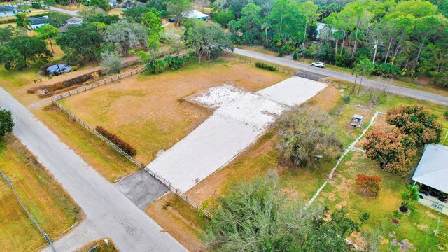 15743 99th Street N, West Palm Beach, FL 33412