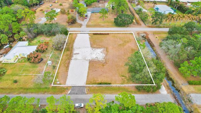 15743 99th Street N, West Palm Beach, FL 33412