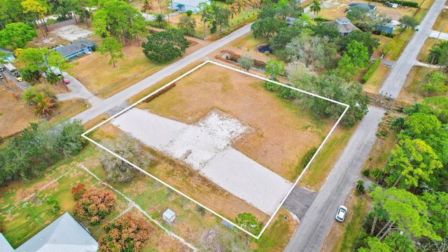 15743 99th Street N, West Palm Beach, FL 33412