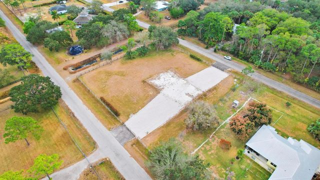 15743 99th Street N, West Palm Beach, FL 33412