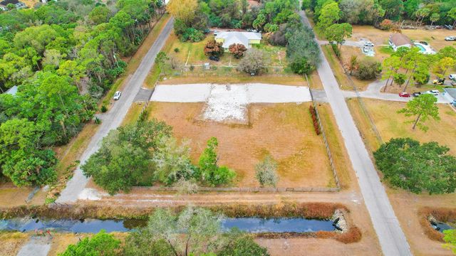 15743 99th Street N, West Palm Beach, FL 33412