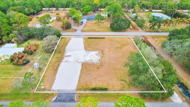 15743 99th Street N, West Palm Beach, FL 33412