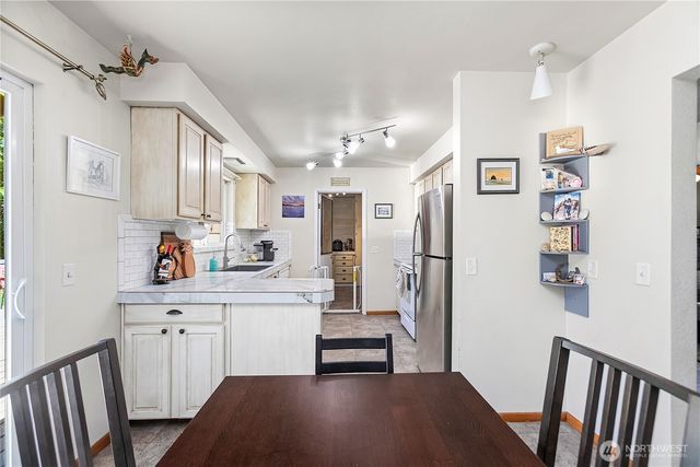 10668 Bethel Burley Road SE, Port Orchard, WA 98367