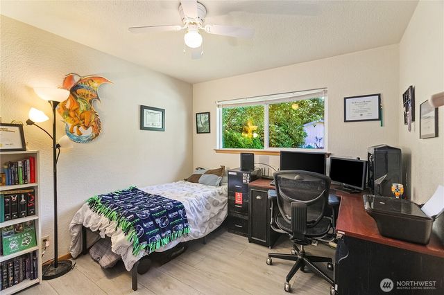 10668 Bethel Burley Road SE, Port Orchard, WA 98367