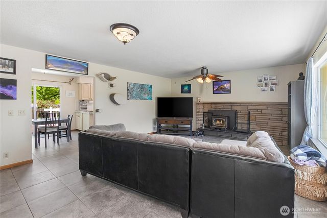 10668 Bethel Burley Road SE, Port Orchard, WA 98367