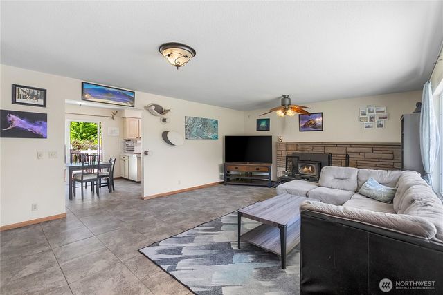 10668 Bethel Burley Road SE, Port Orchard, WA 98367