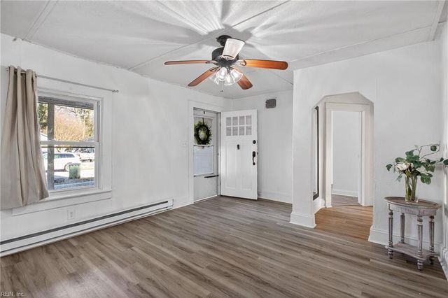 403 Elizabeth ST, Suffolk, VA 23434